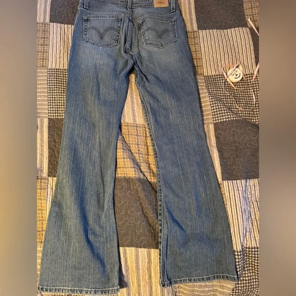 Super low Levi’s Blue Women's Jeans - Picture 3 of 3